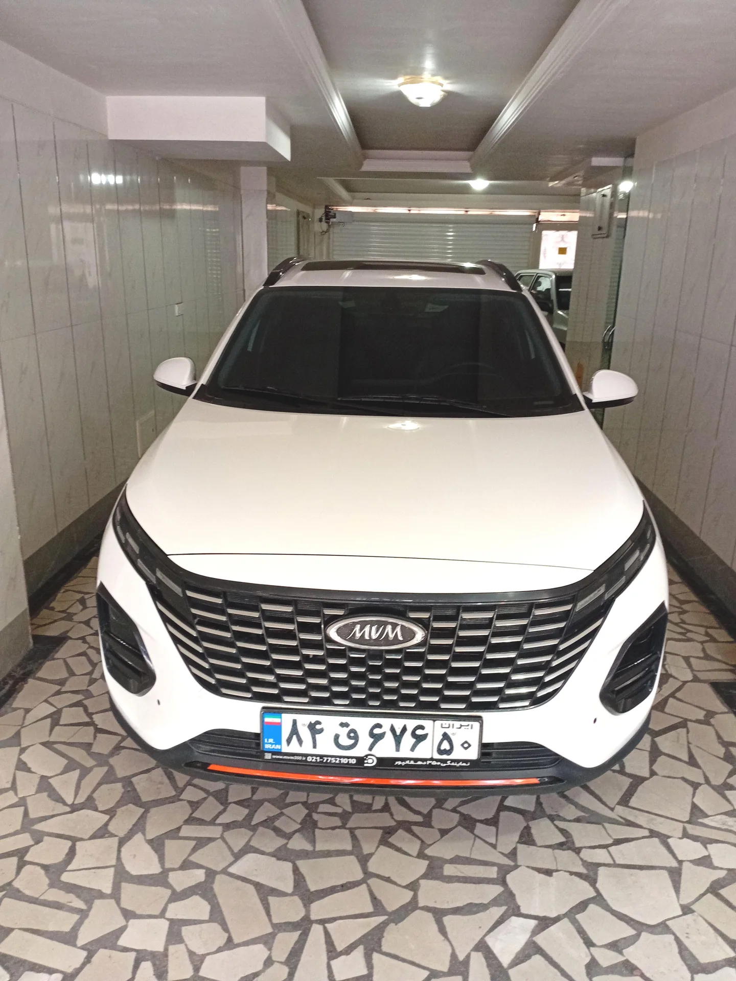 ام وی ام X33 کراس
