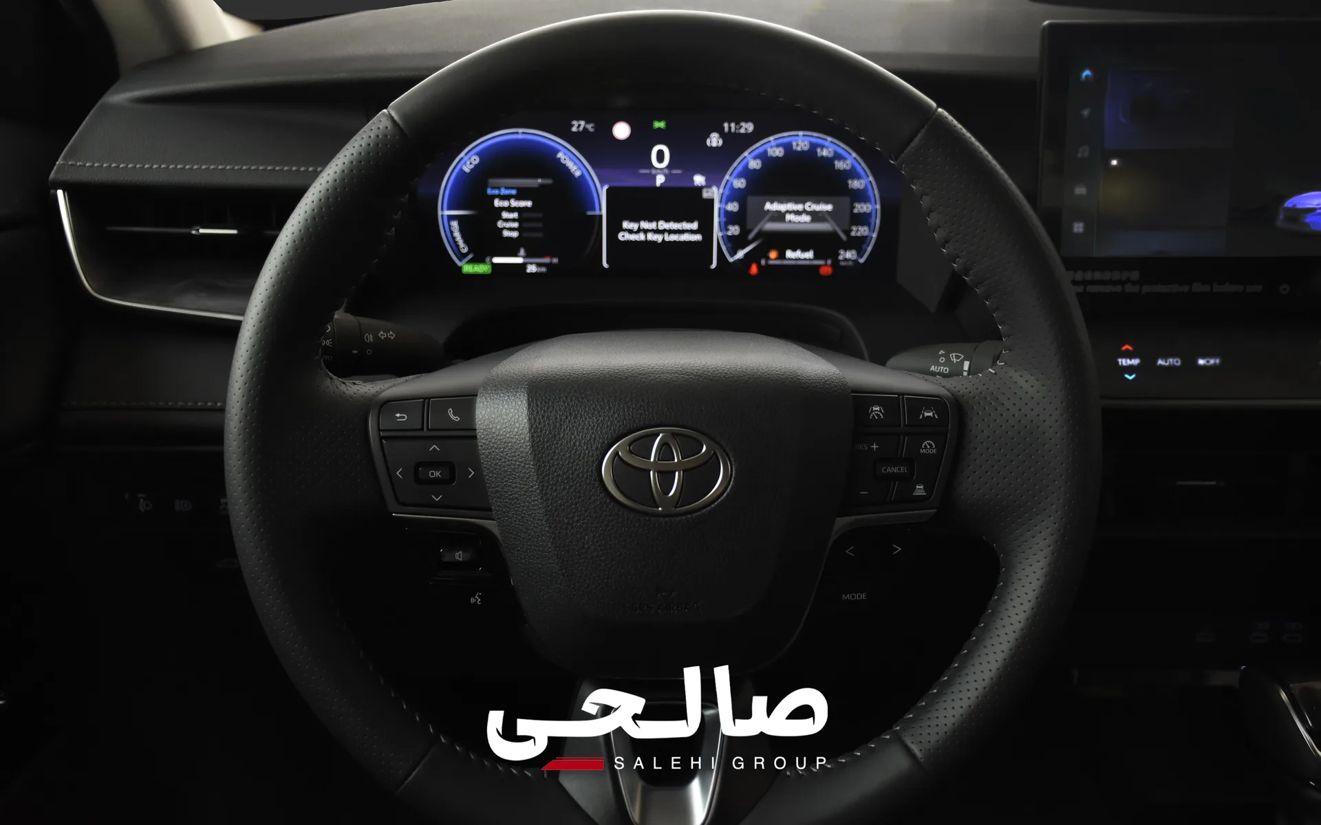 تویوتا  کمری هیبرید 8