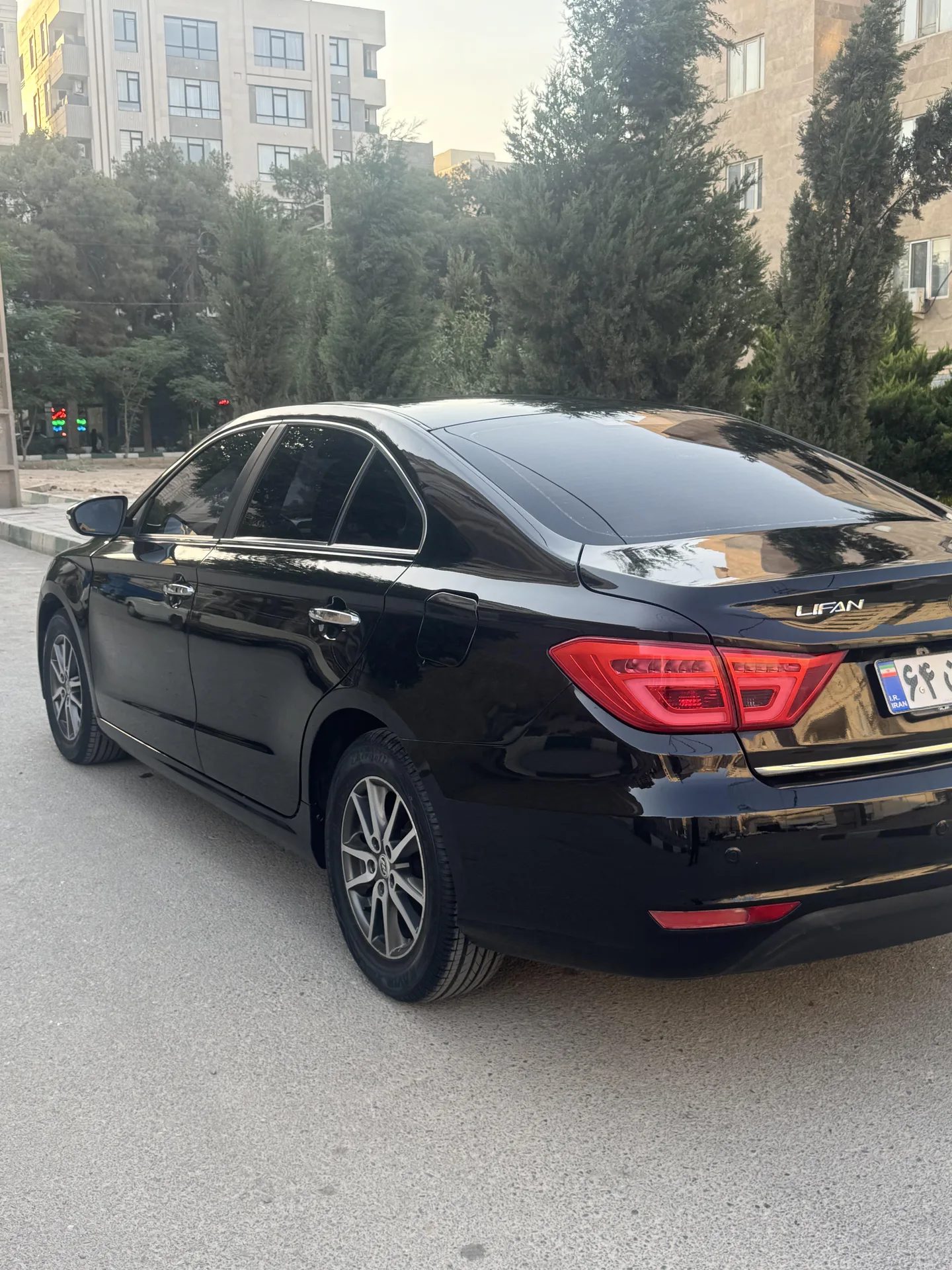 لیفان  820 2