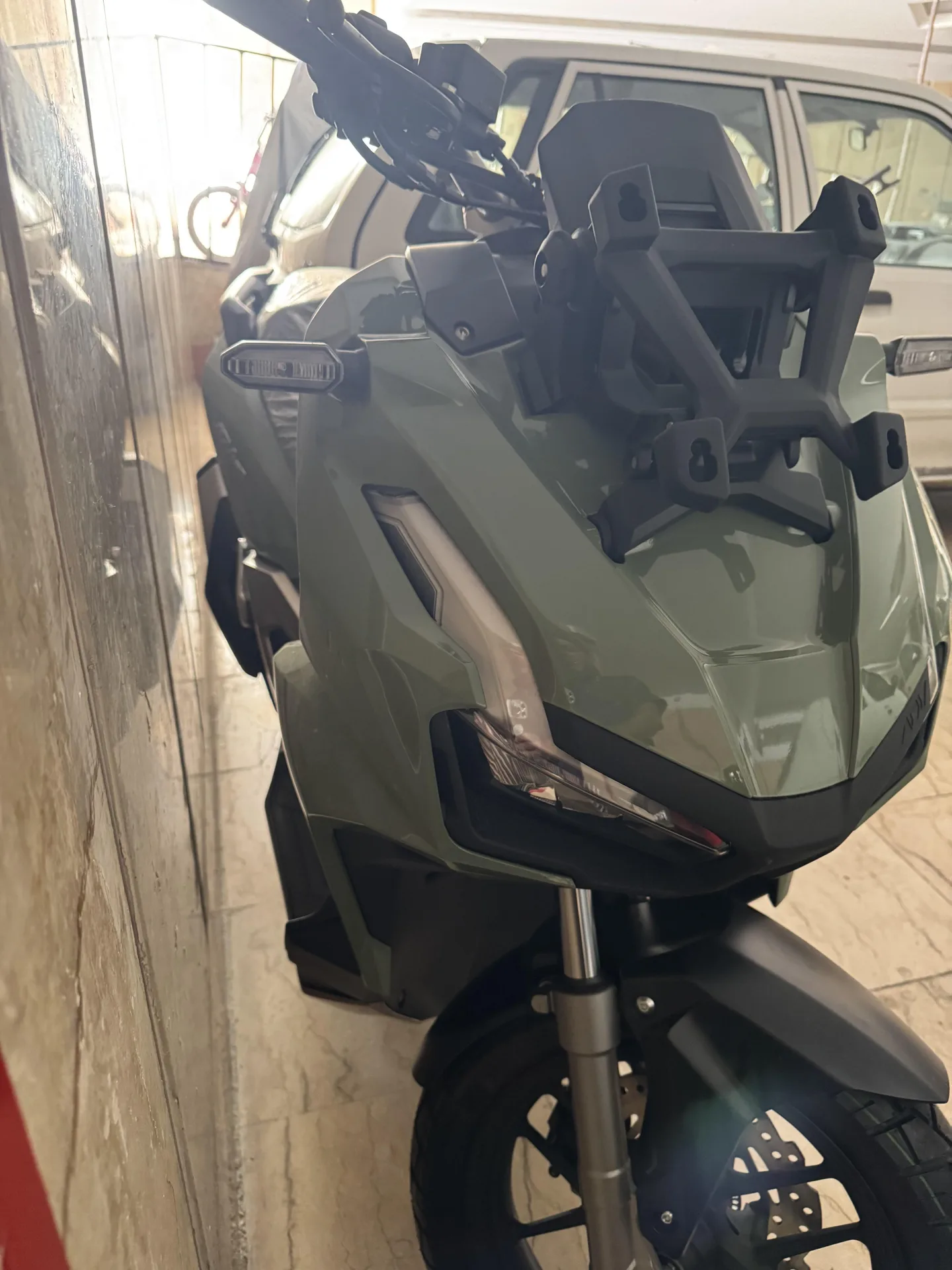 هوندا  ADV 160 3