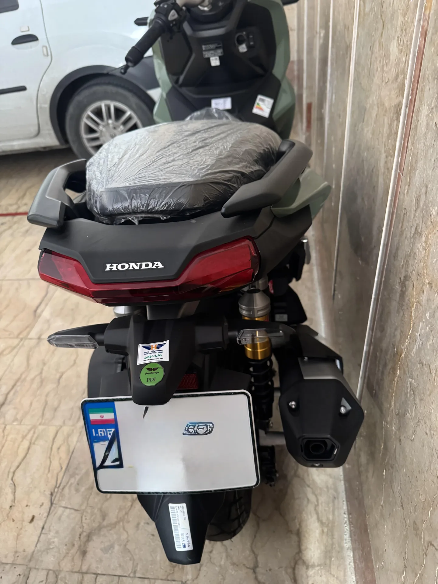 هوندا  ADV 160 4