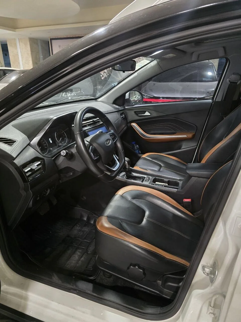 ام وی ام  X22 PRO 5