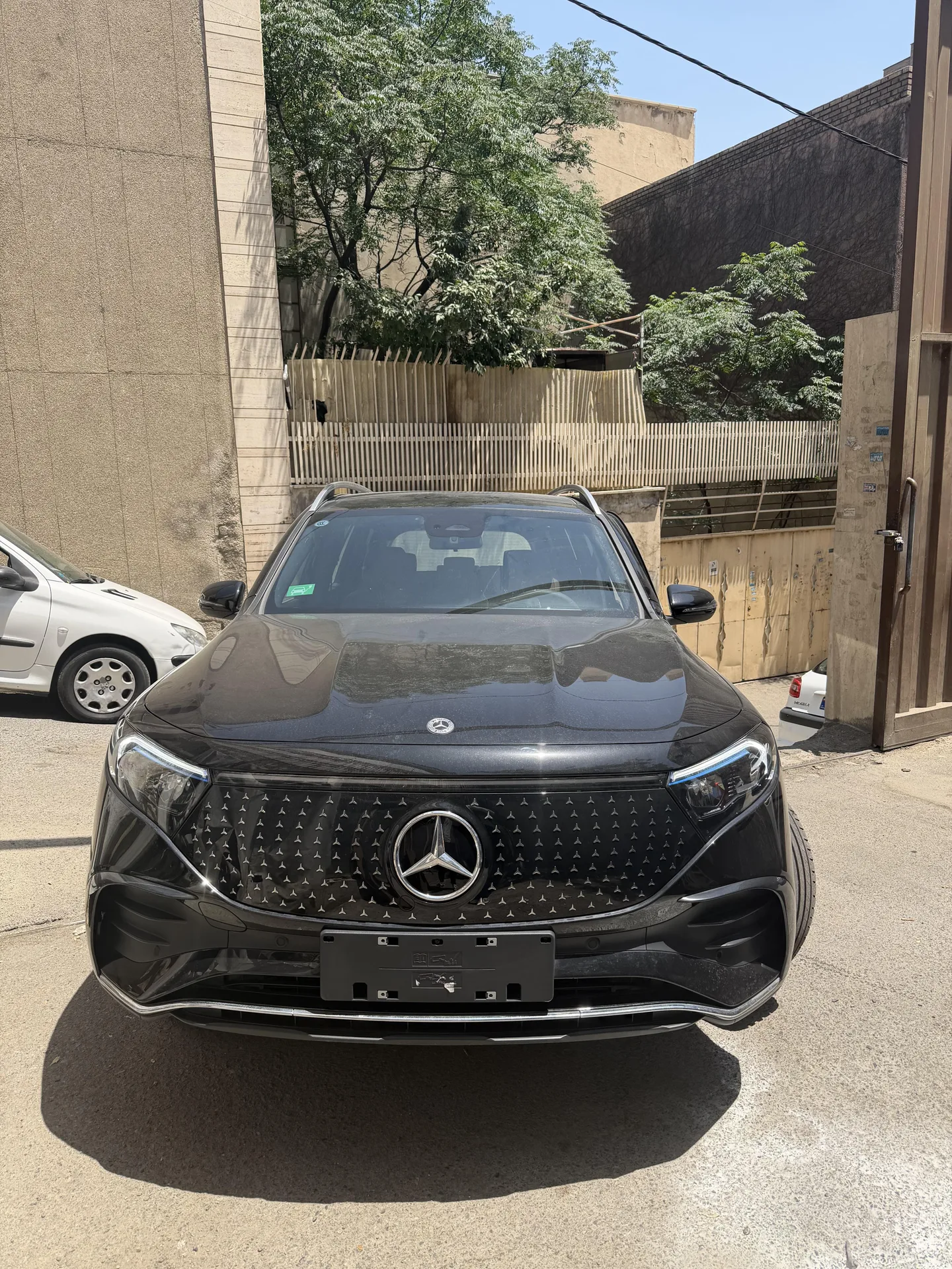 بنز کلاس EQB