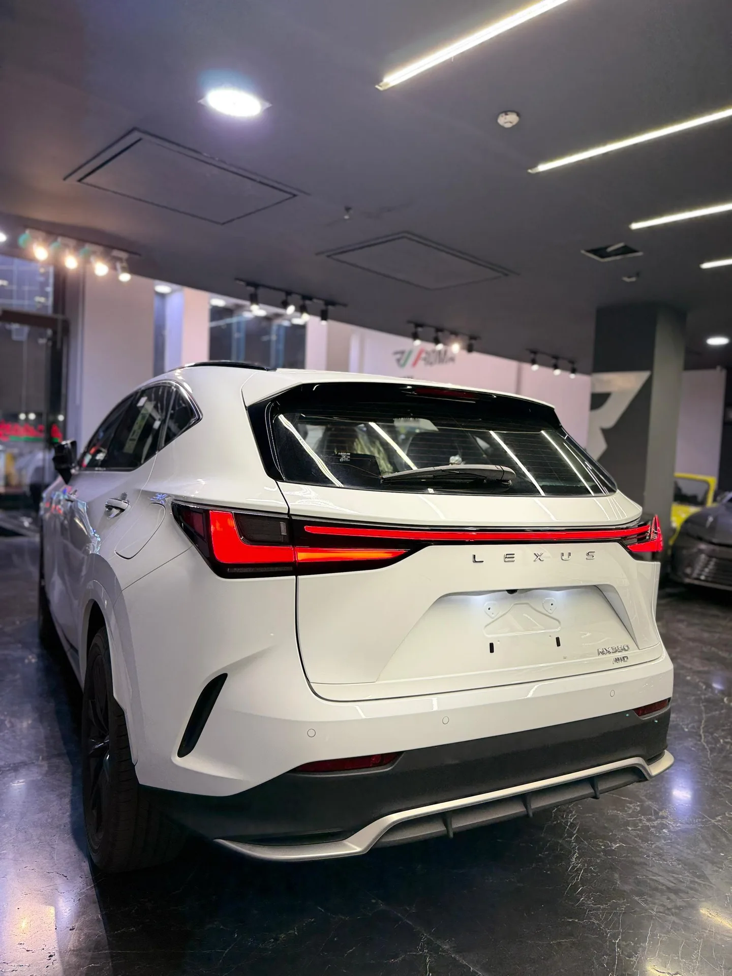 لکسوس  NX 3