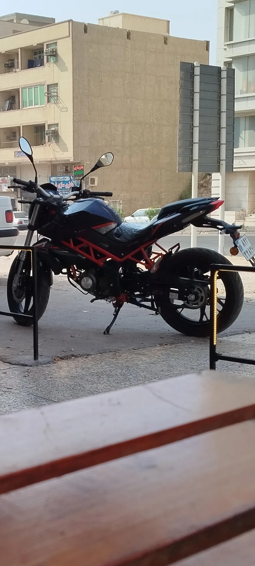 بنلی  TNT 150 3