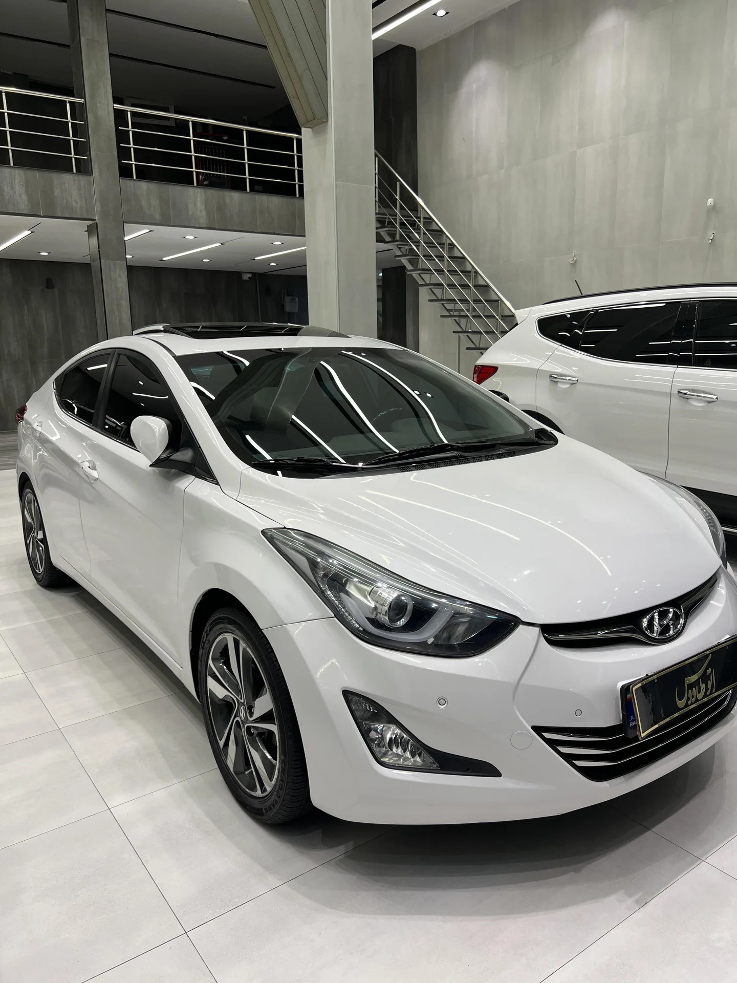 هیوندای  النترا 2
