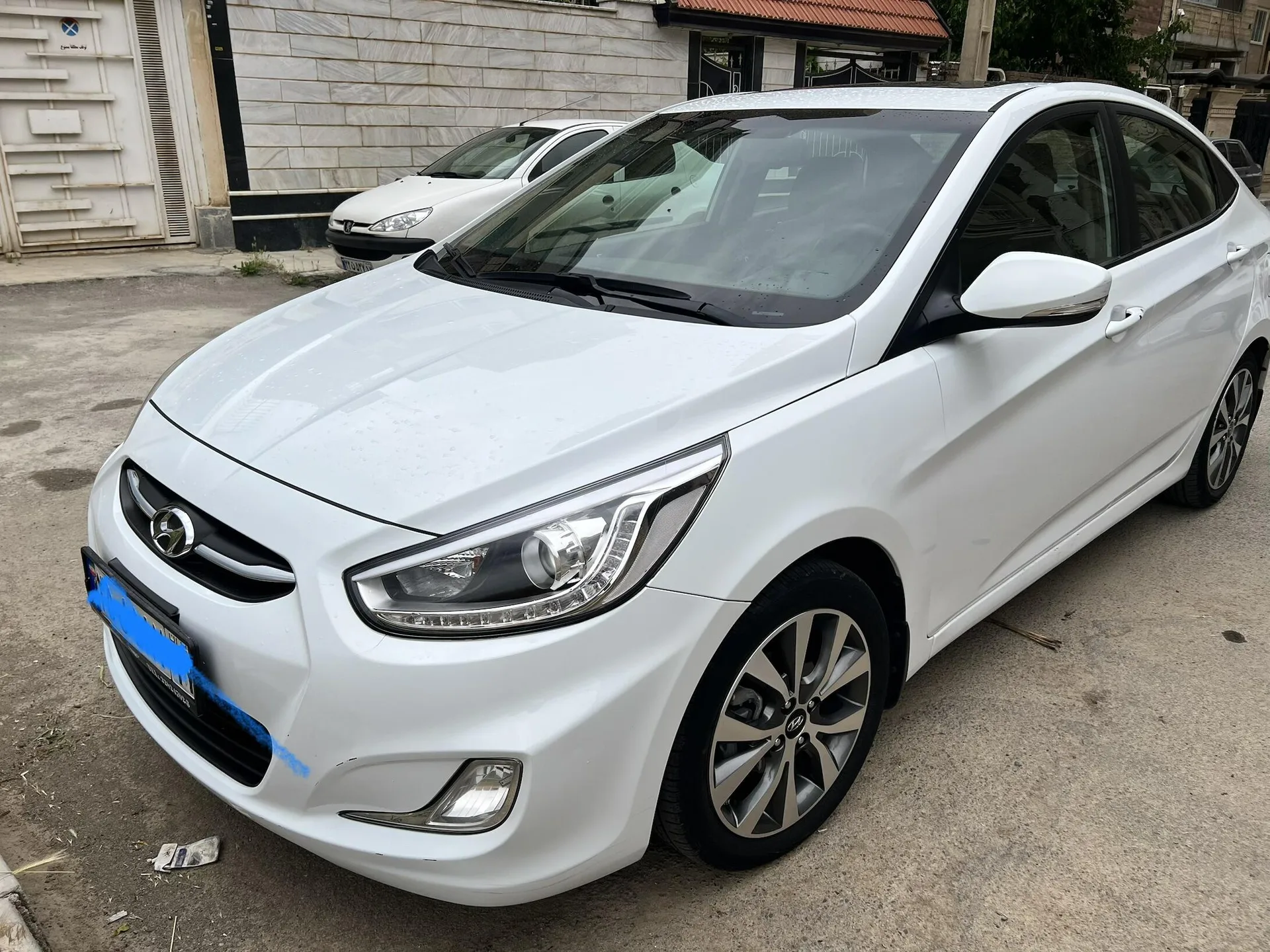 هیوندای  اکسنت 4