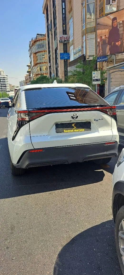تویوتا  bz4X 6