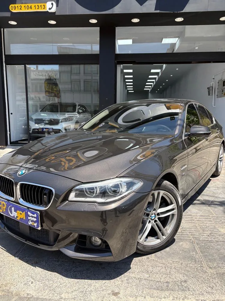 ب ام و سری 5 سدان