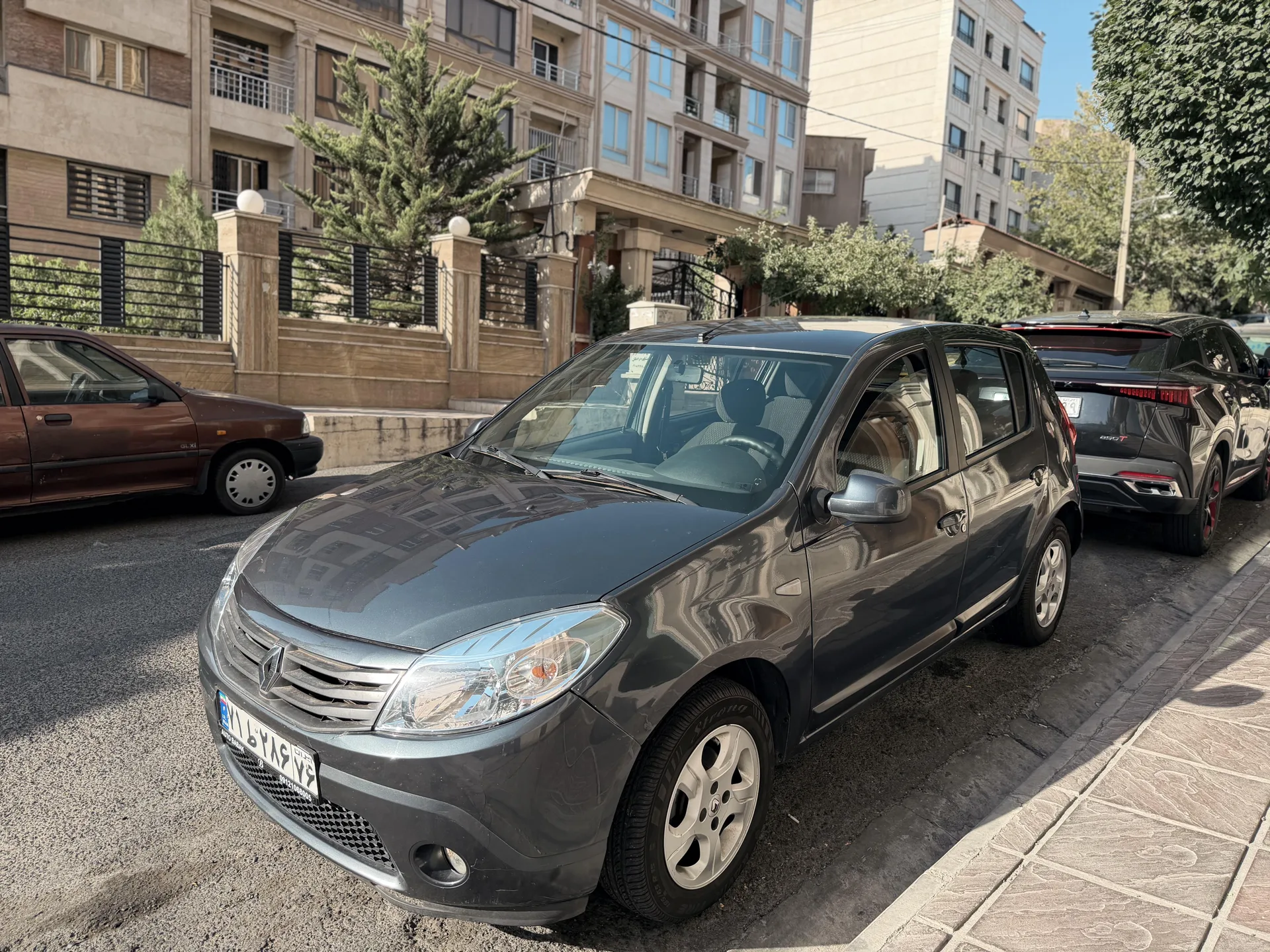 رنو  ساندرو 5