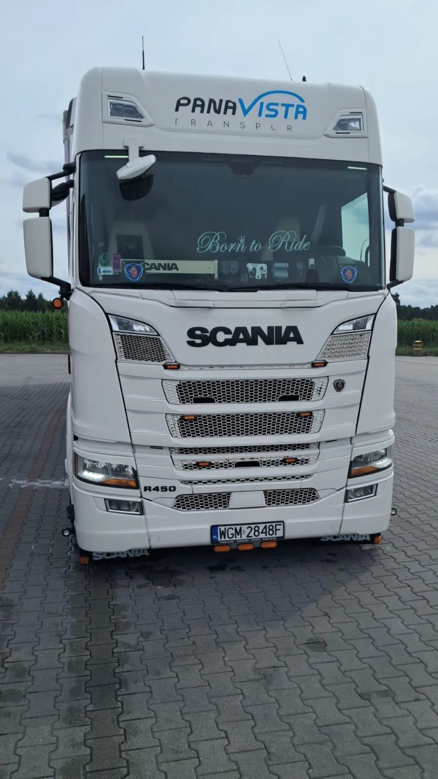 ولوو  سری FH 4