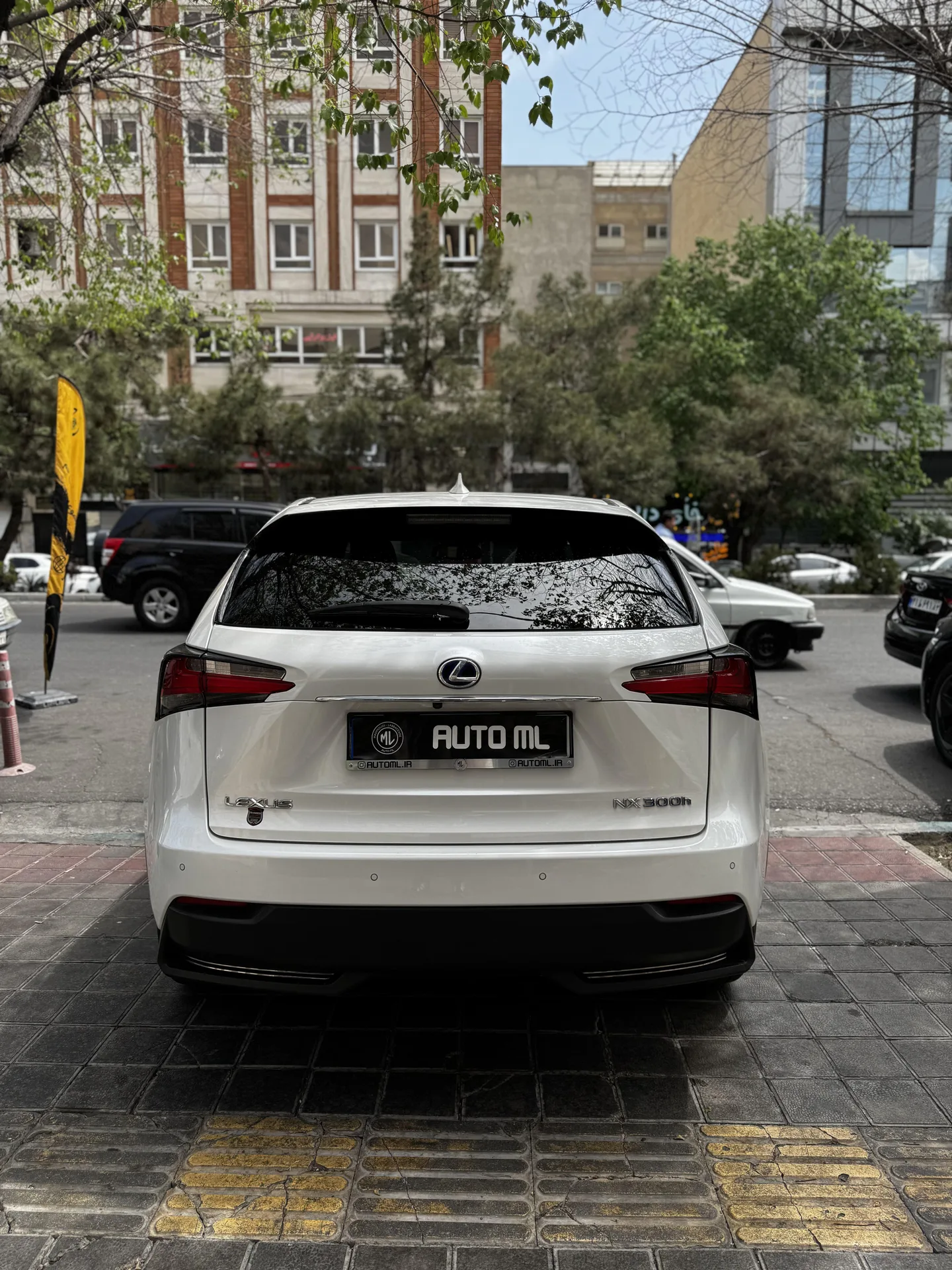 لکسوس  NX هیبرید 2