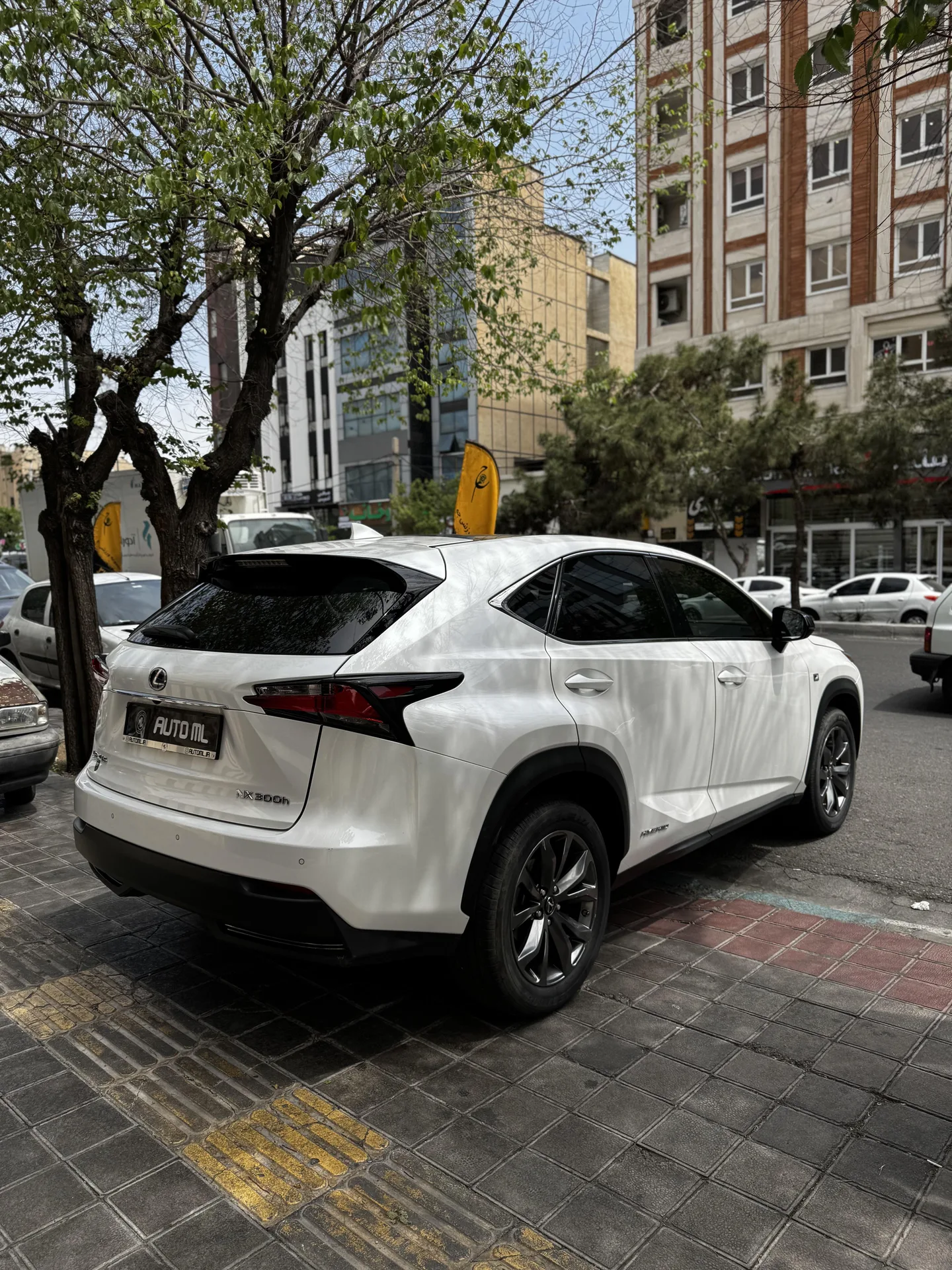لکسوس  NX هیبرید 3