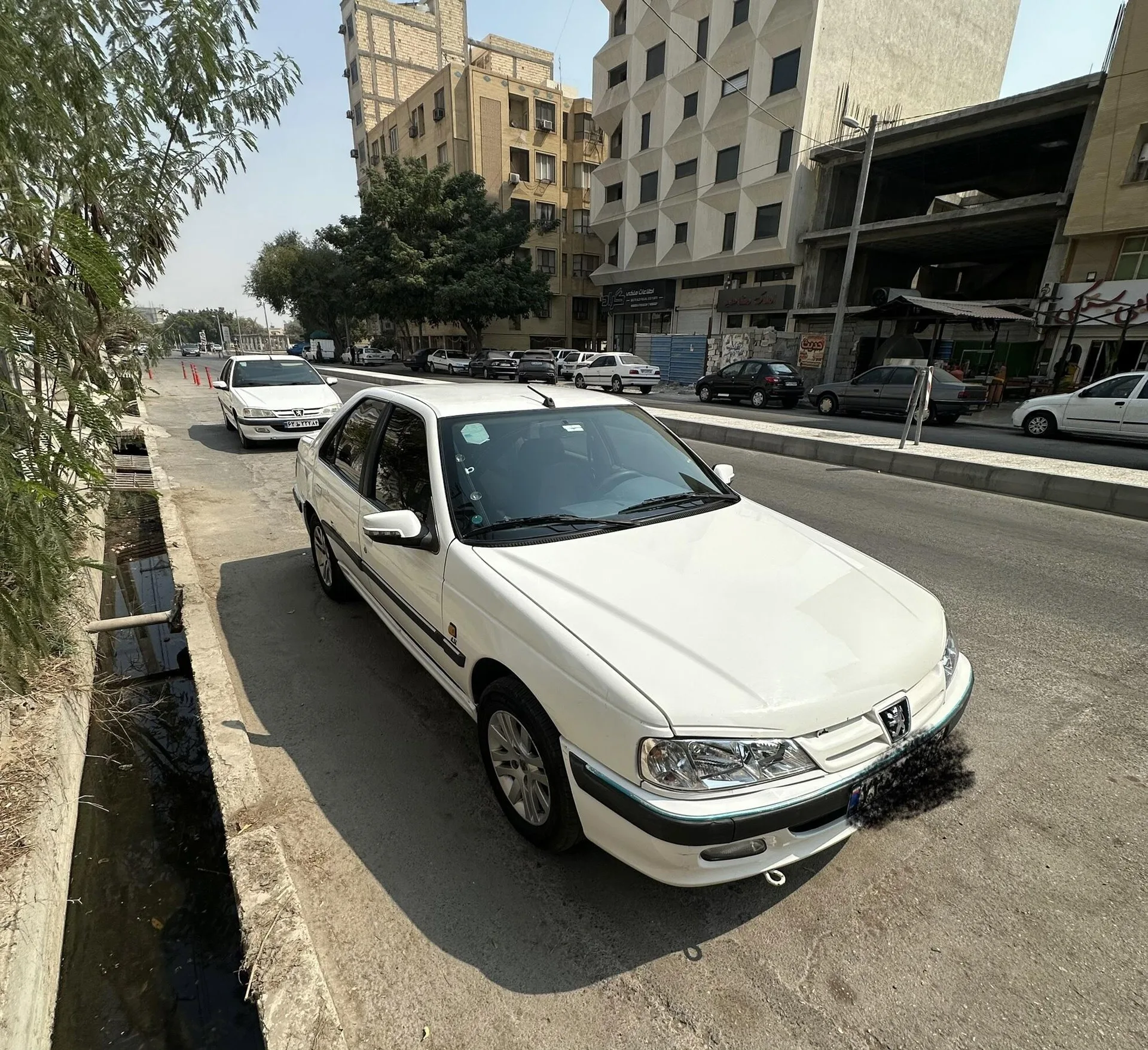 پژو  پارس 4