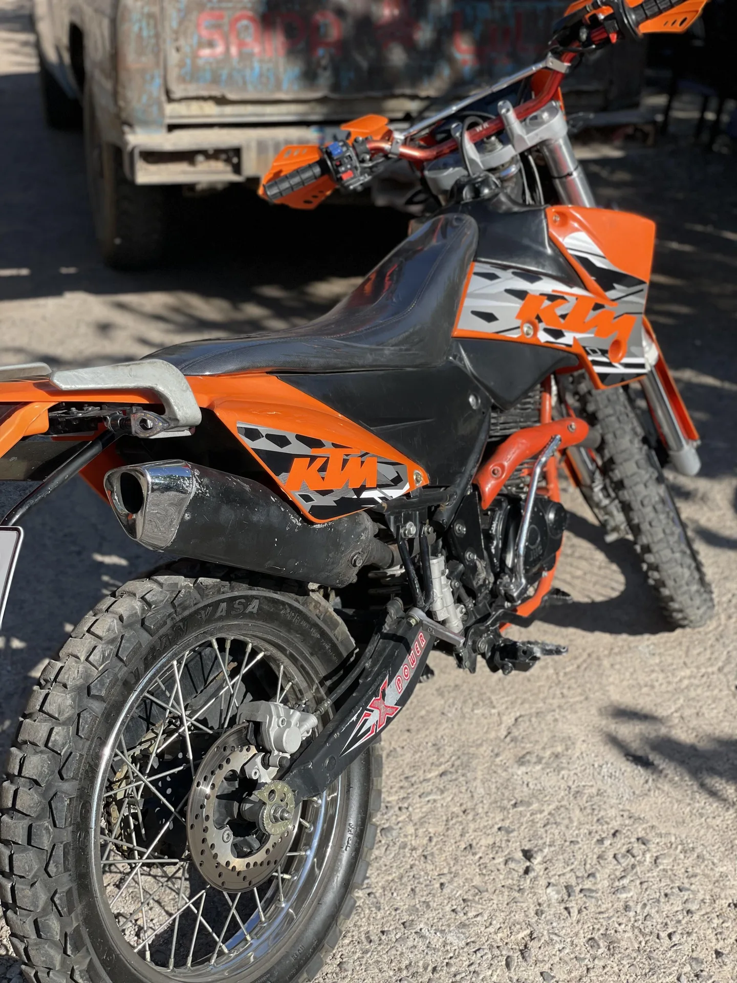 جهان همتا  فلات DT200 2