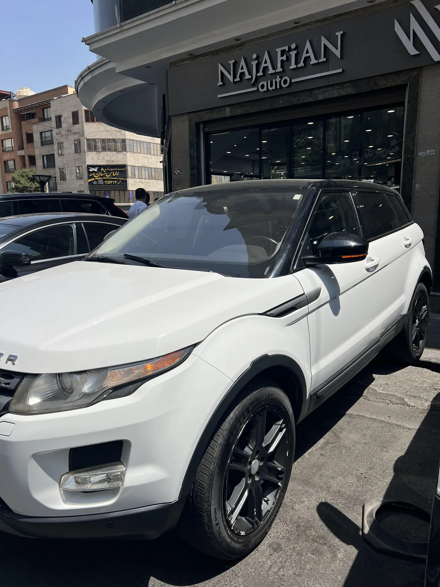 لندرور رنجرور ایووک
