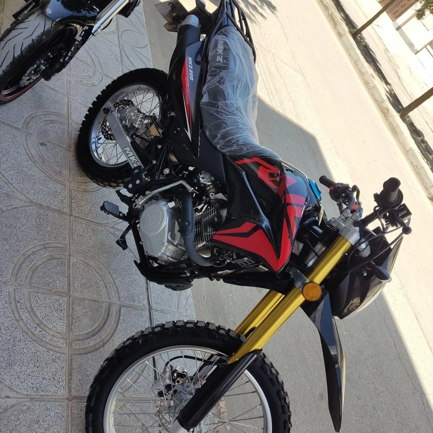 متین خودرو سیوان MKZ 200