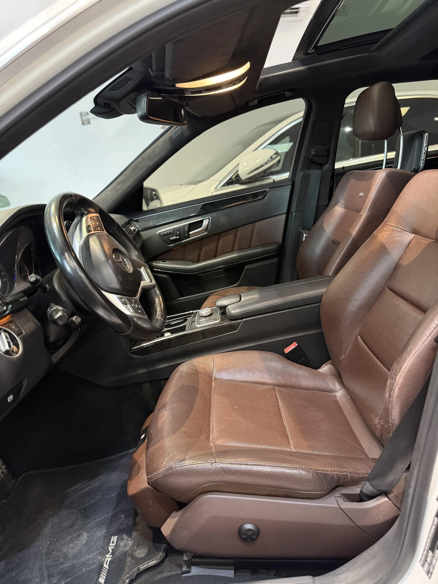 بنز  کلاس E 10