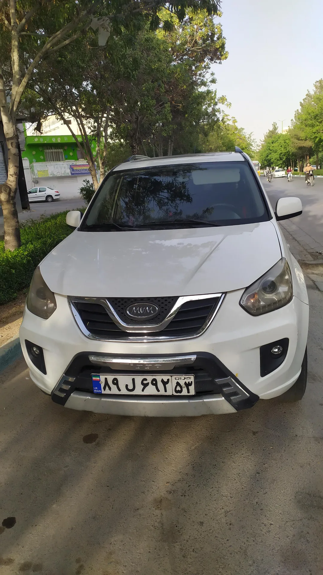 ام وی ام X33