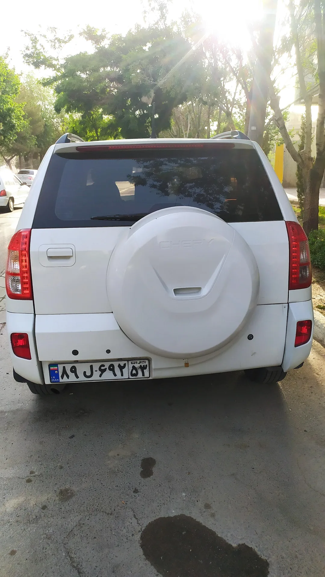 ام وی ام  X33 3