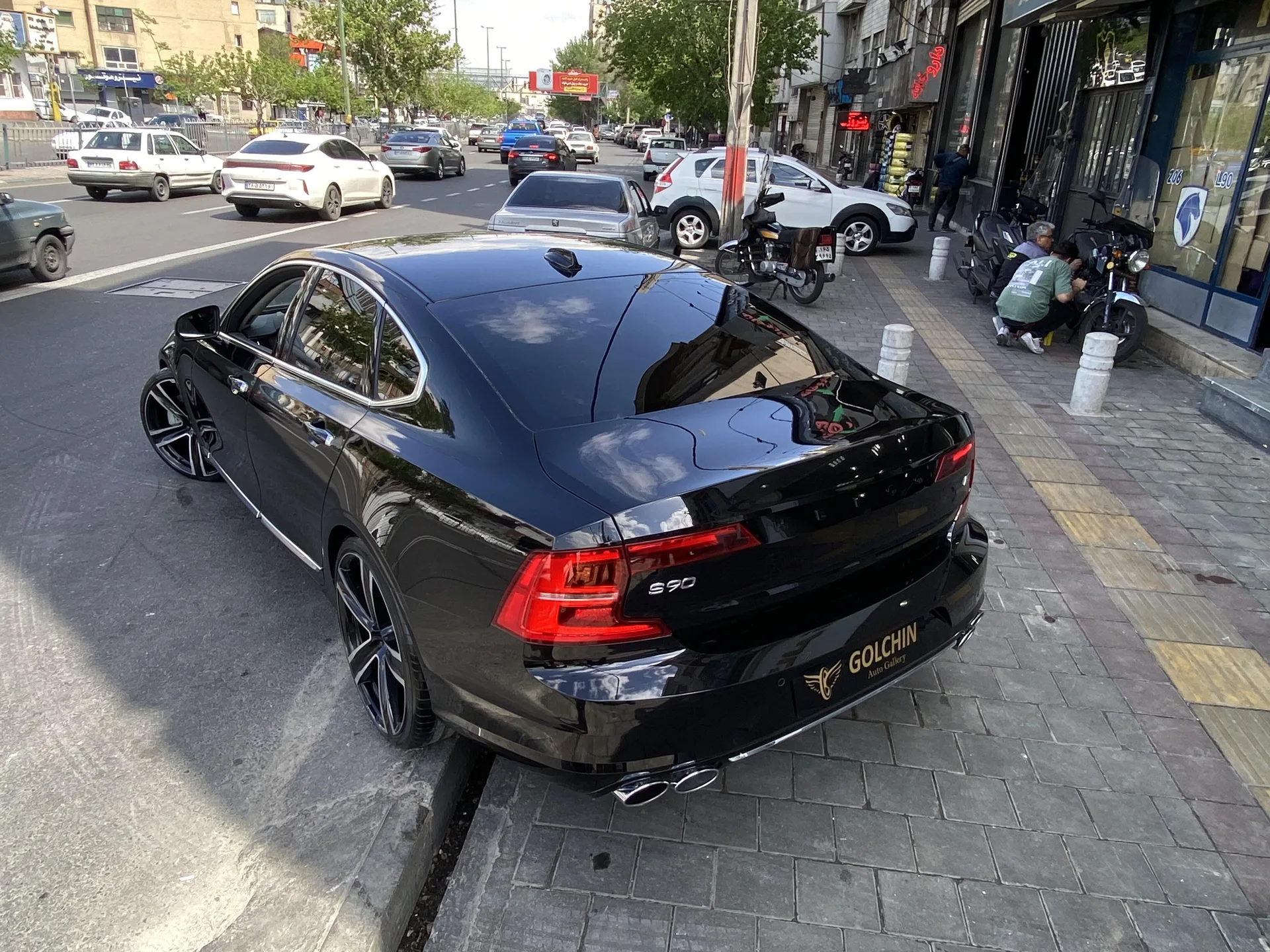 ولوو  S90 7