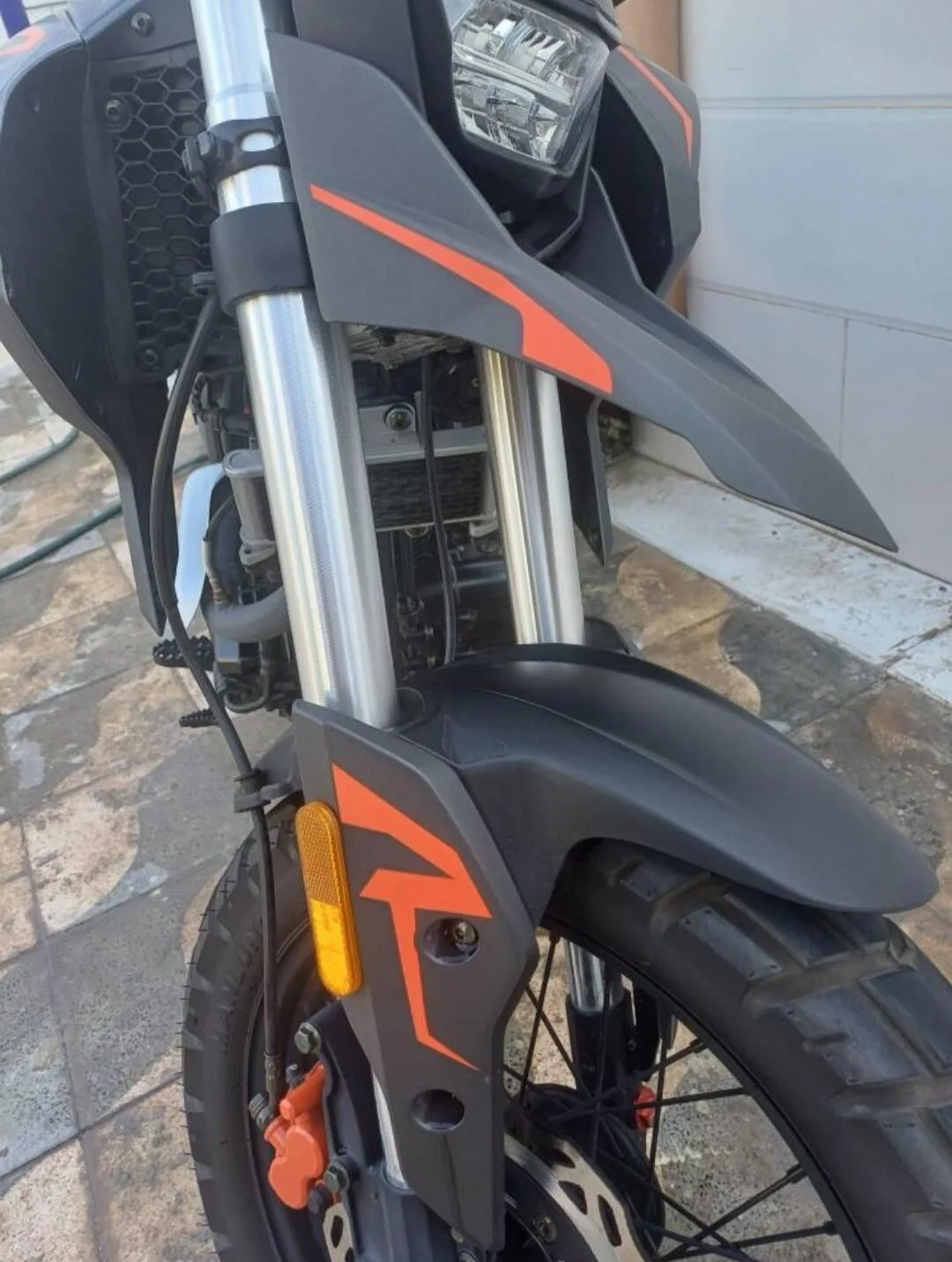 جهان رو  CRX 225 2