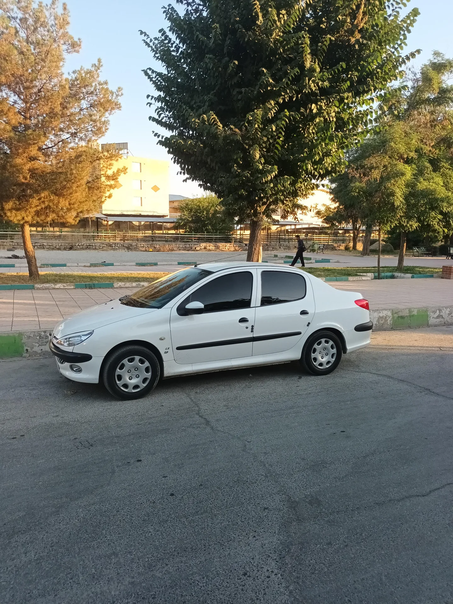 پژو  206 SD 2