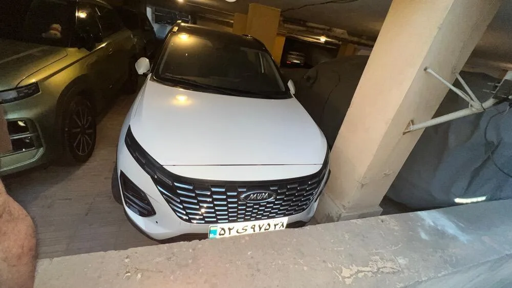 ام وی ام X33 کراس