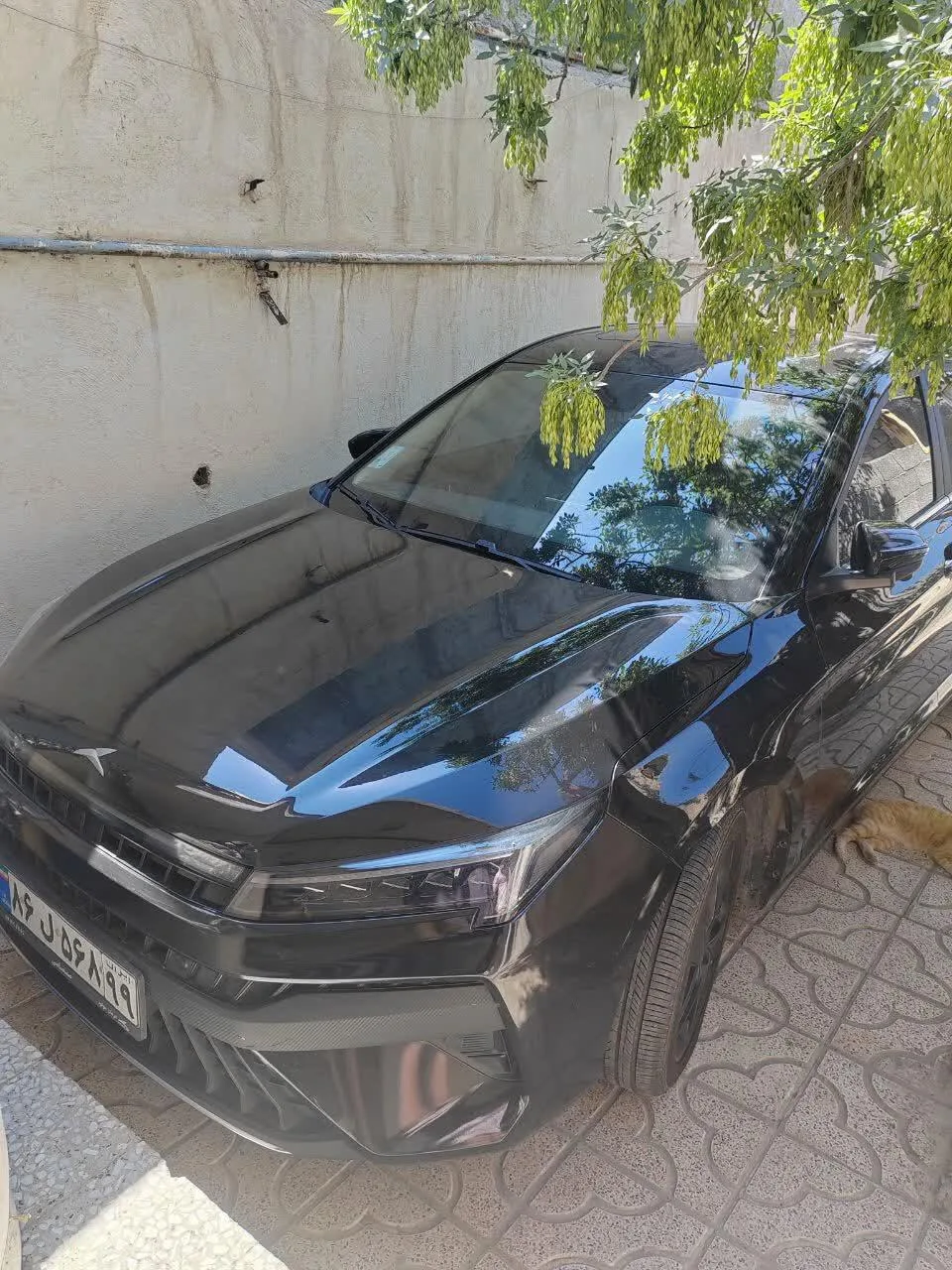 کی ام سی  J7