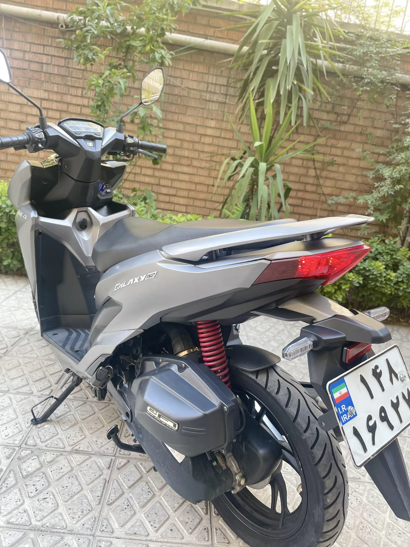 اس وای ام گلکسی CL 150