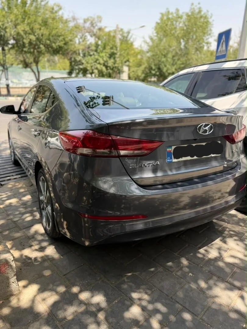 هیوندای  النترا 2