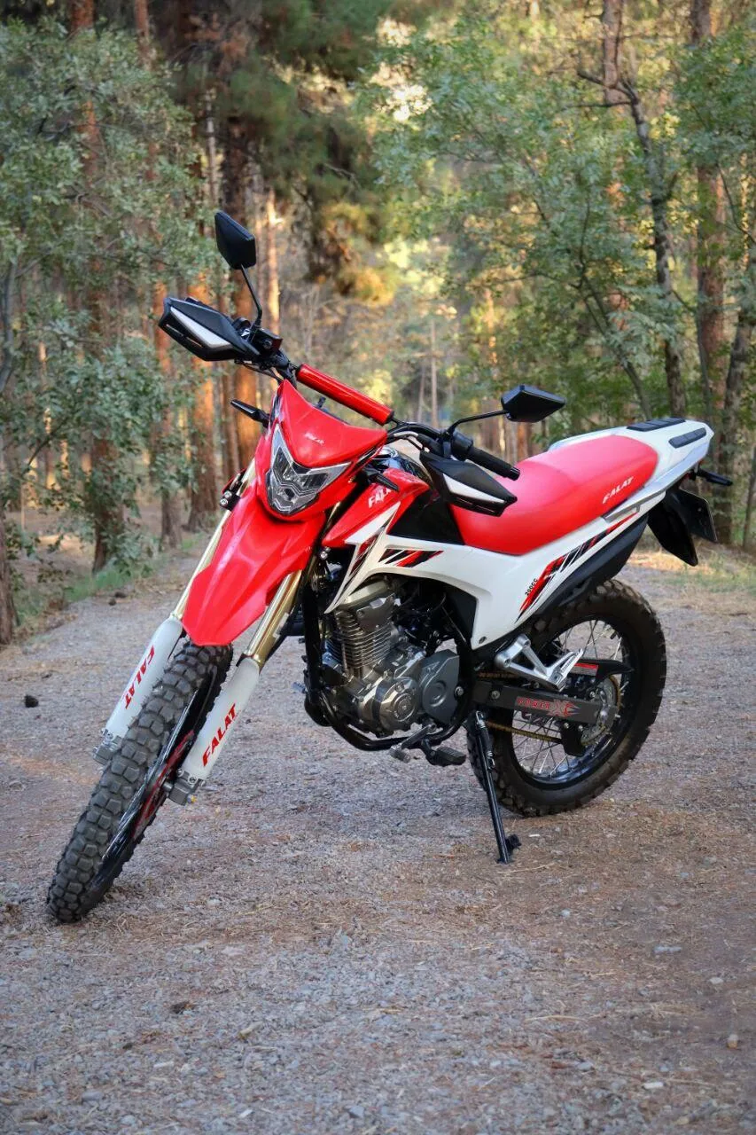 جهان همتا فلات CRF200