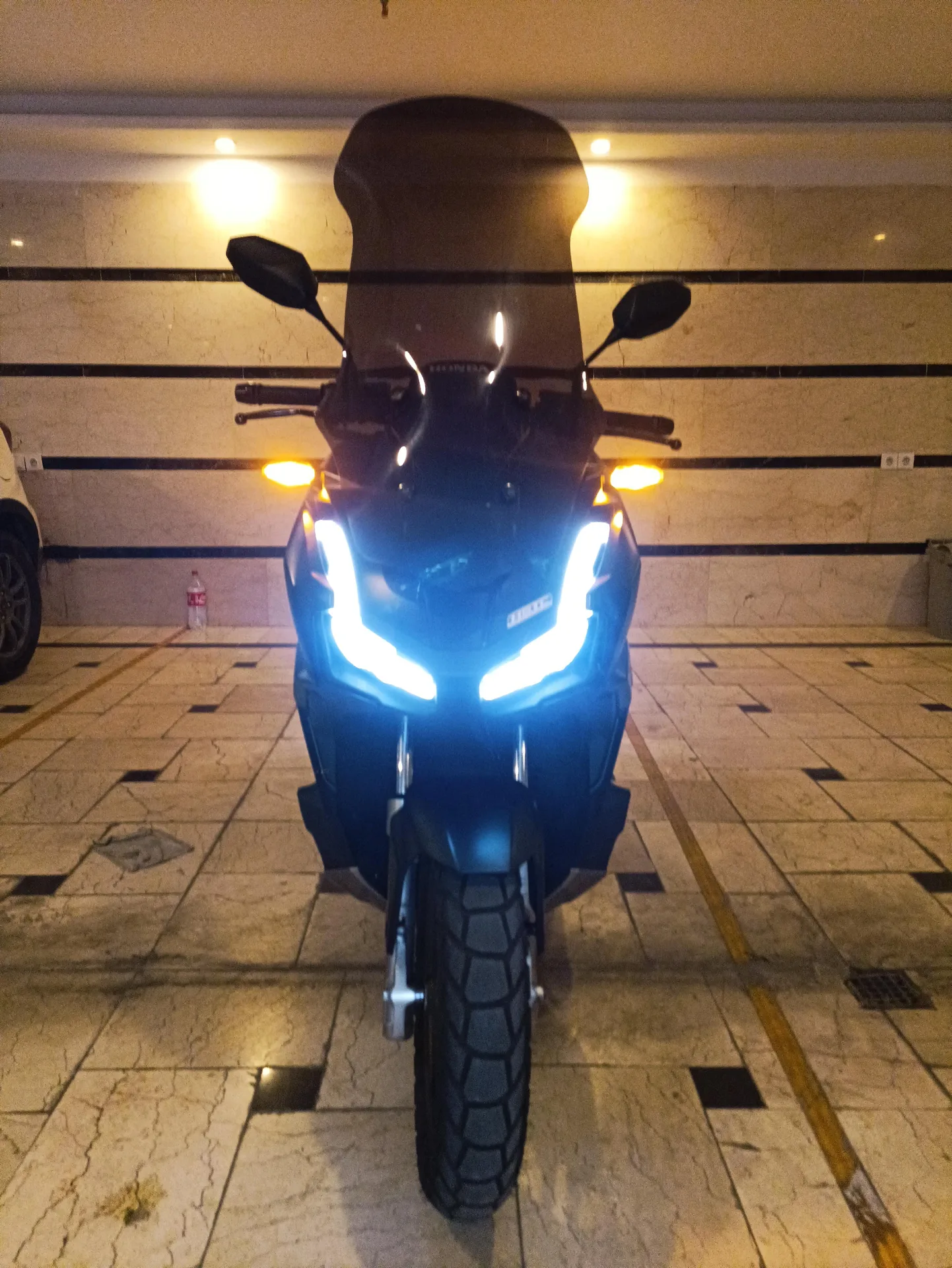 هوندا  ADV 160 2