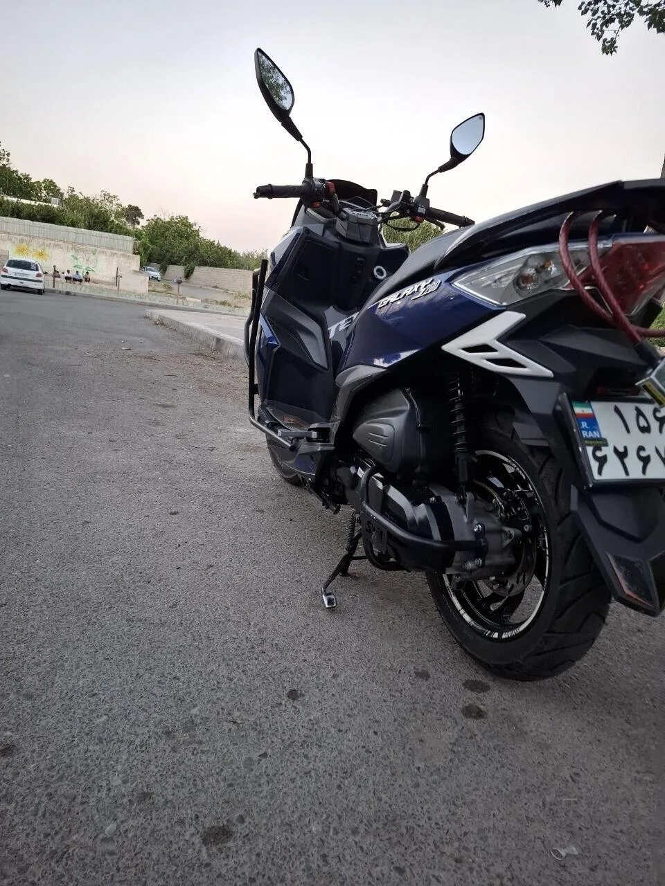اس وای ام  گلکسی J 200 3