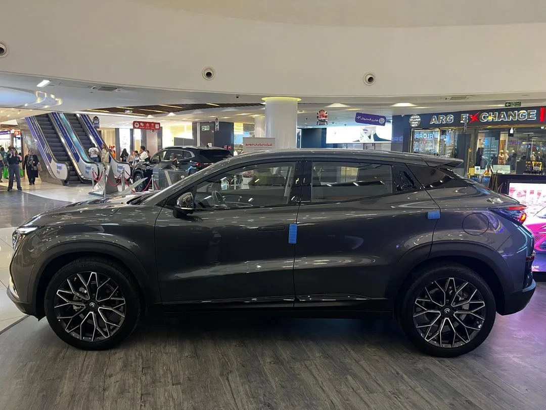 چانگان  UNI-T 5