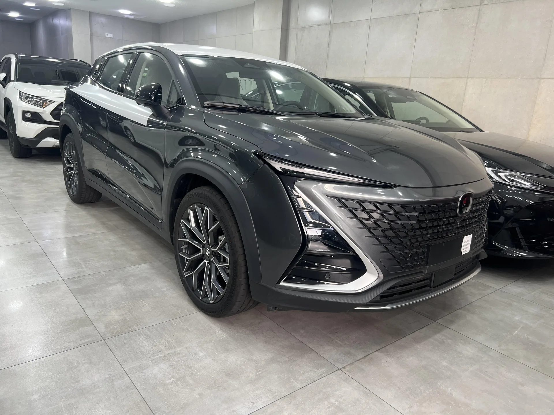 چانگان UNI-T