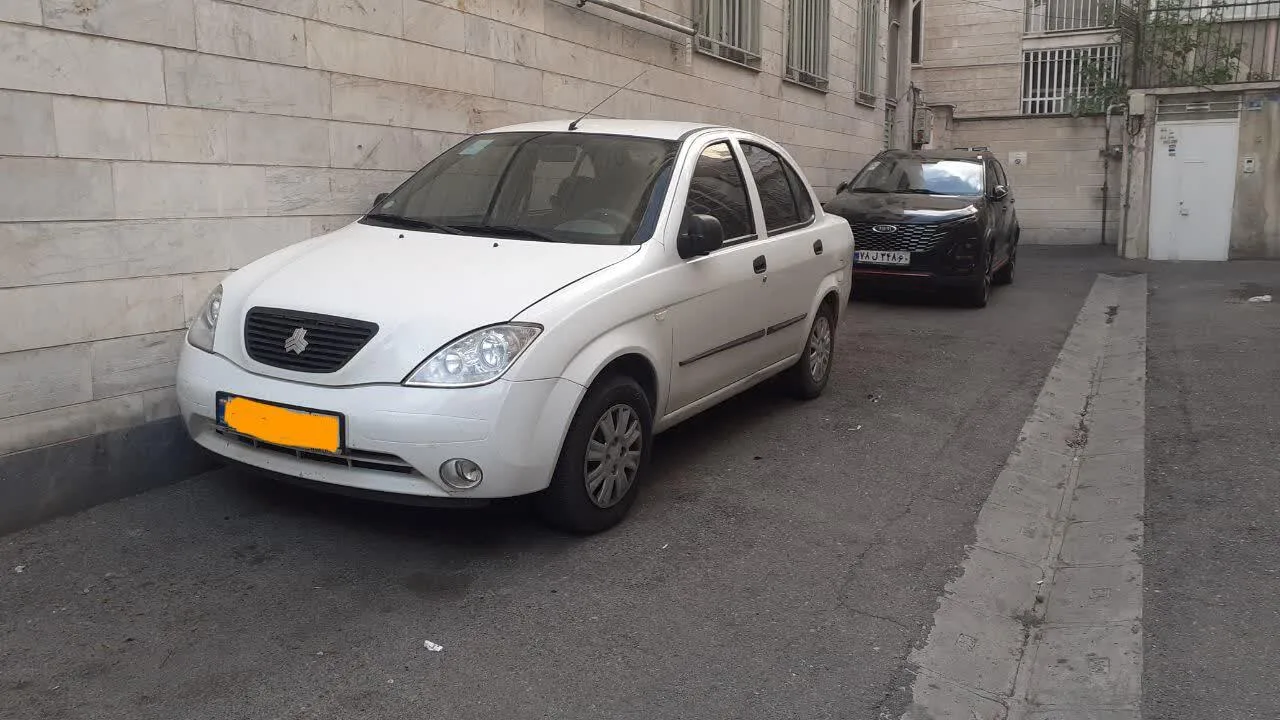 تیبا صندوق دار