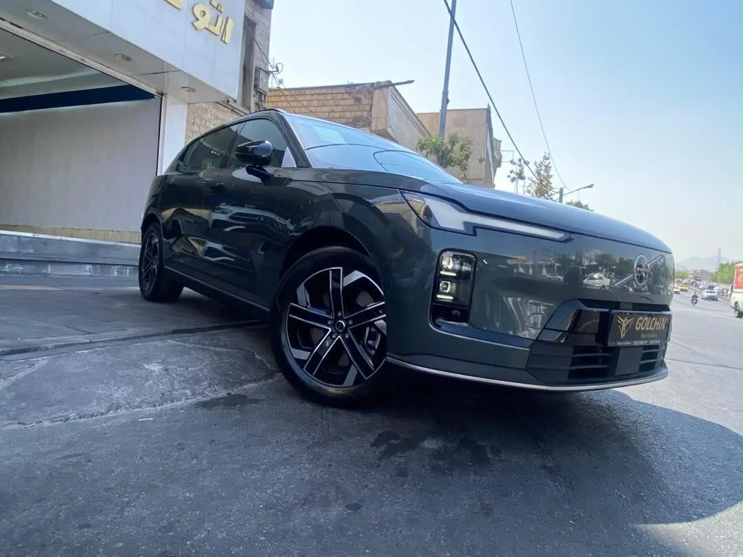 ولوو  XC70 5