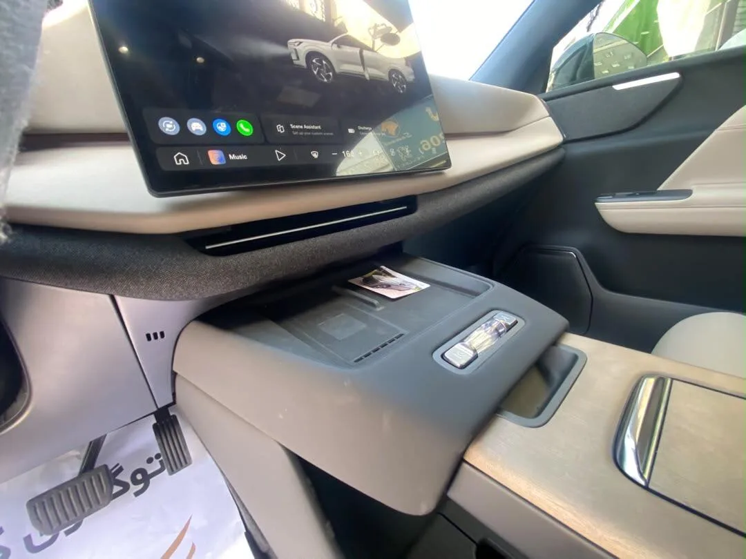 ولوو  XC70 16