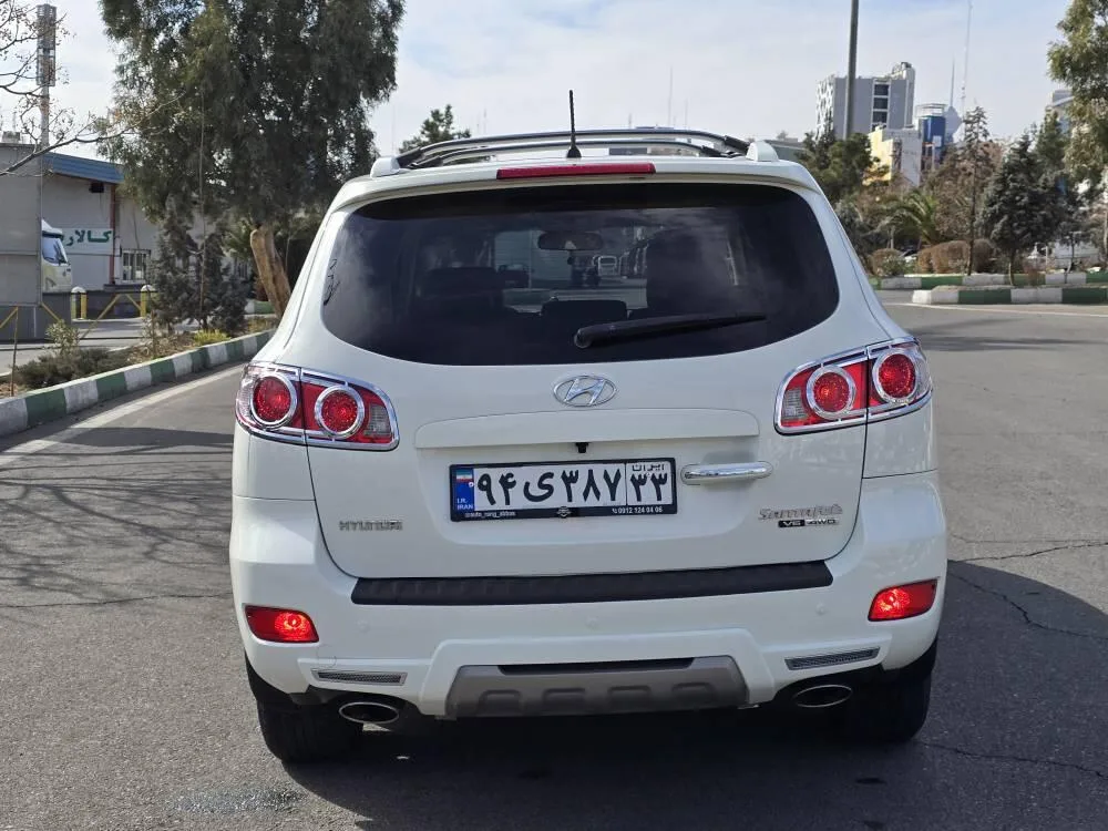 هیوندای  سانتافه 4