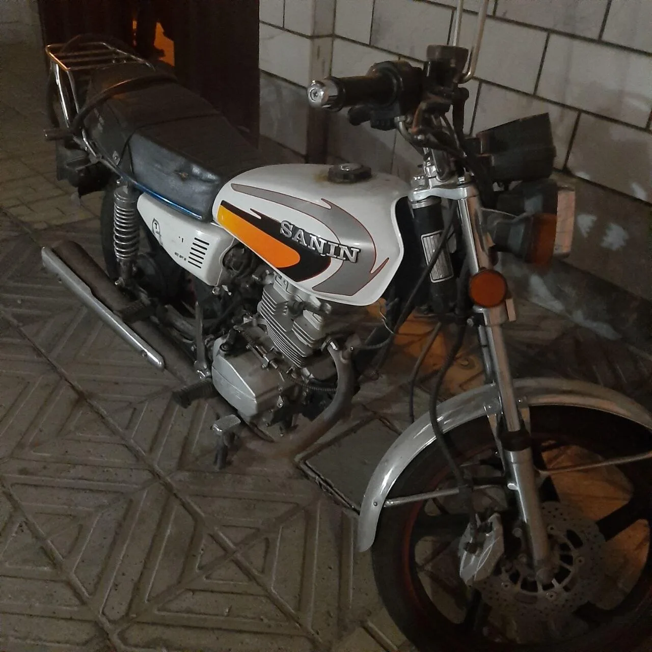 سپهر خودرو  سنین 200 EFI 2