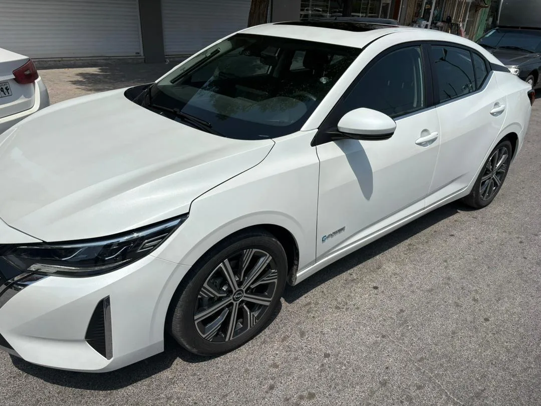 نیسان سیلفی e-POWER
