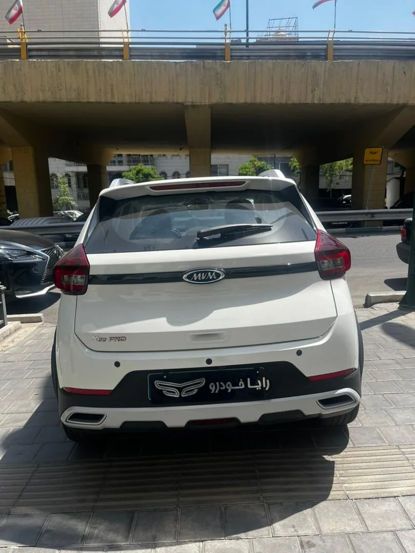 ام وی ام  X22 PRO 4