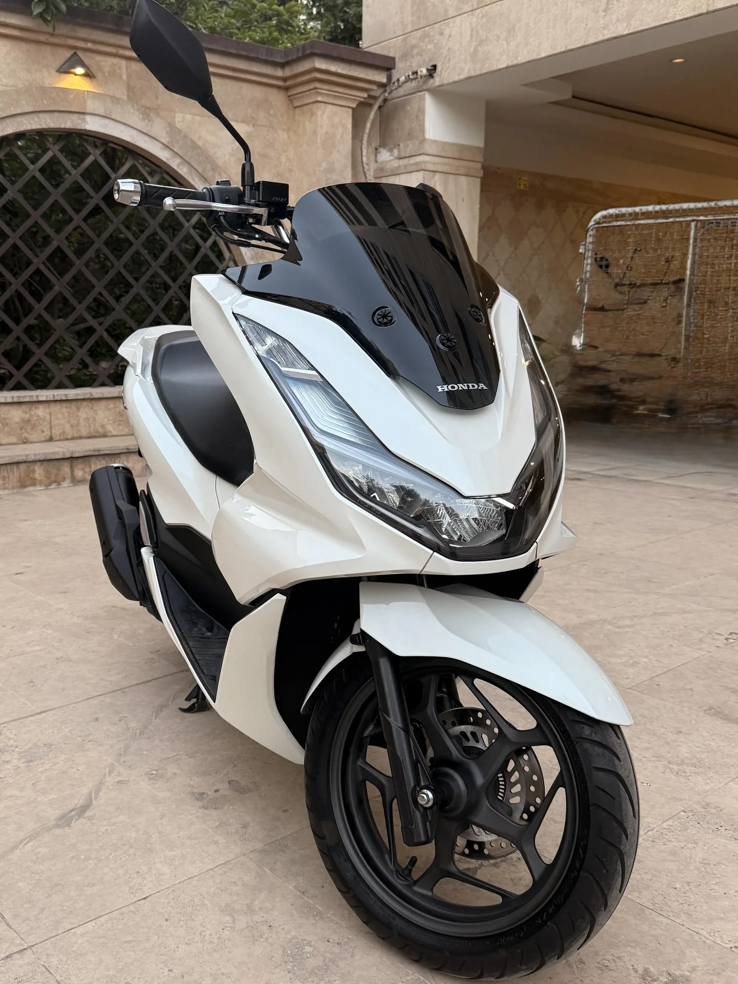 هوندا  PCX 160 3