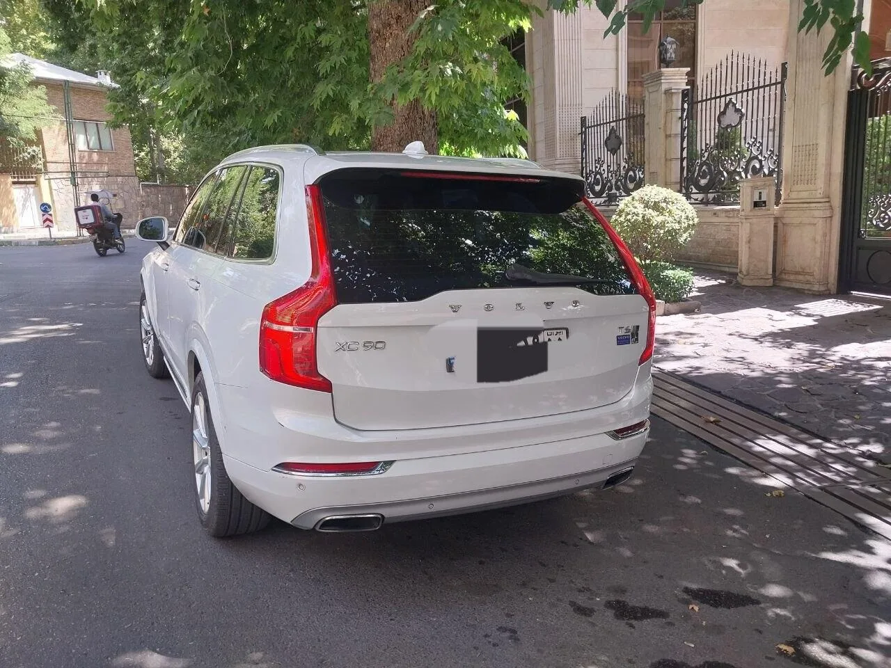 ولوو  XC90