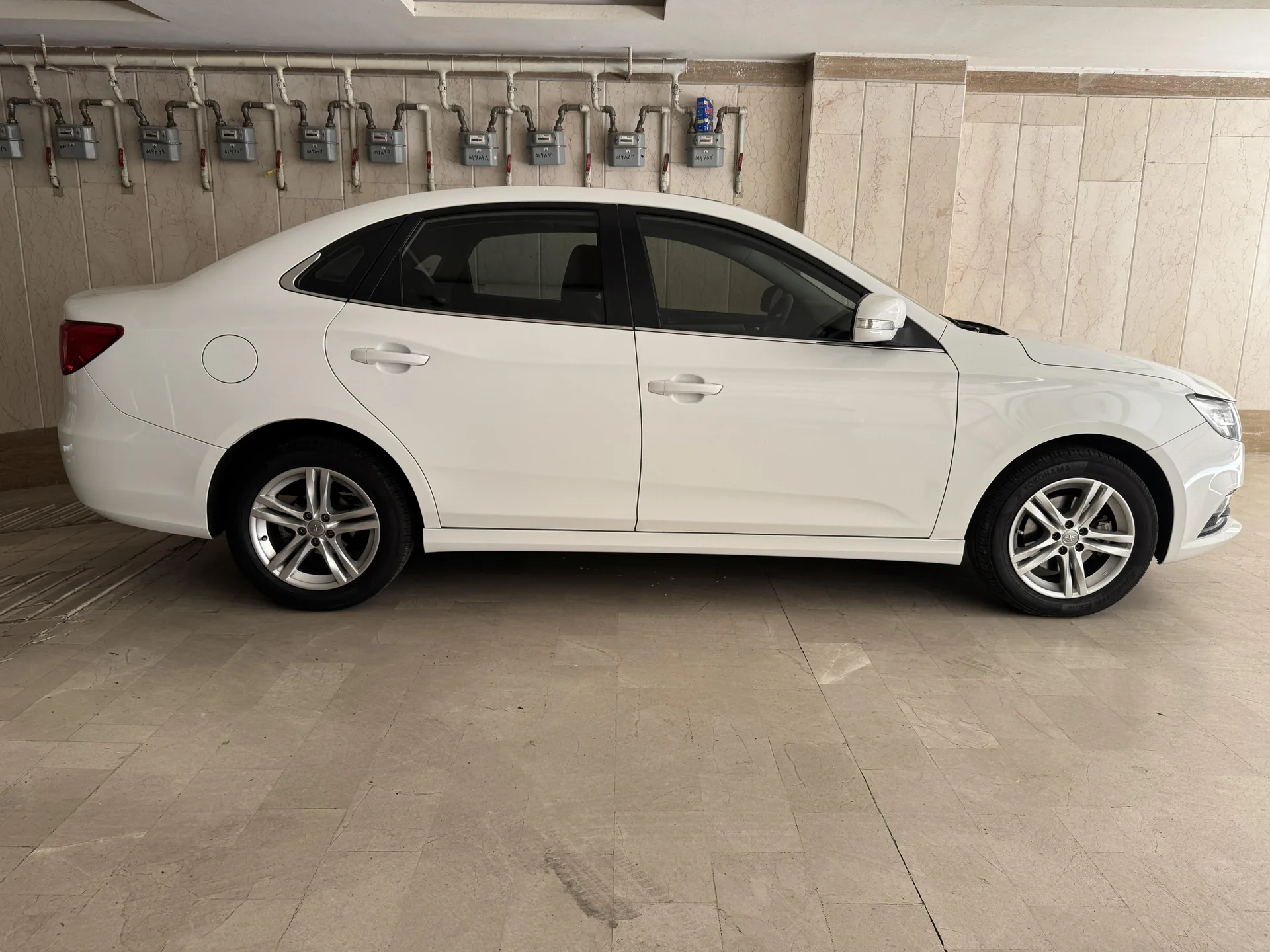 بسترن  B30 3