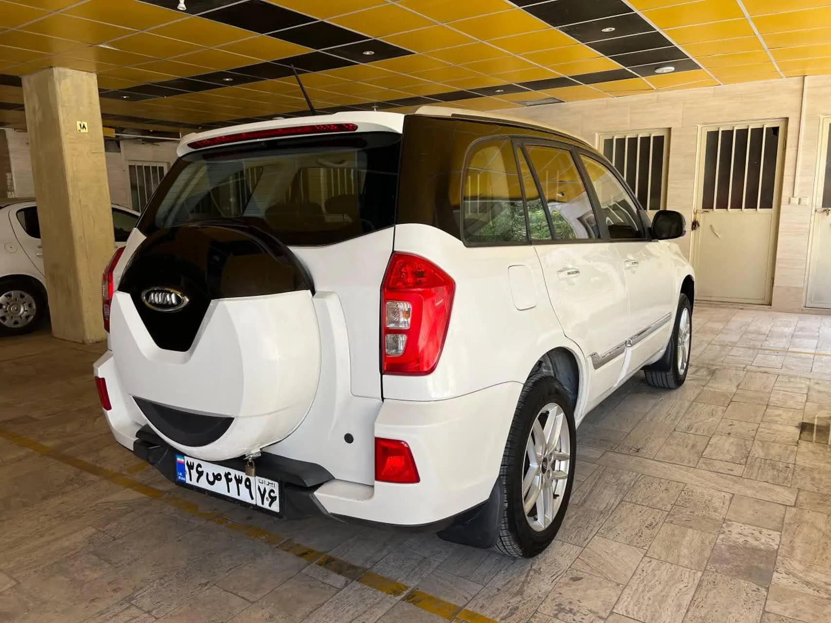 ام وی ام  X33 S 4