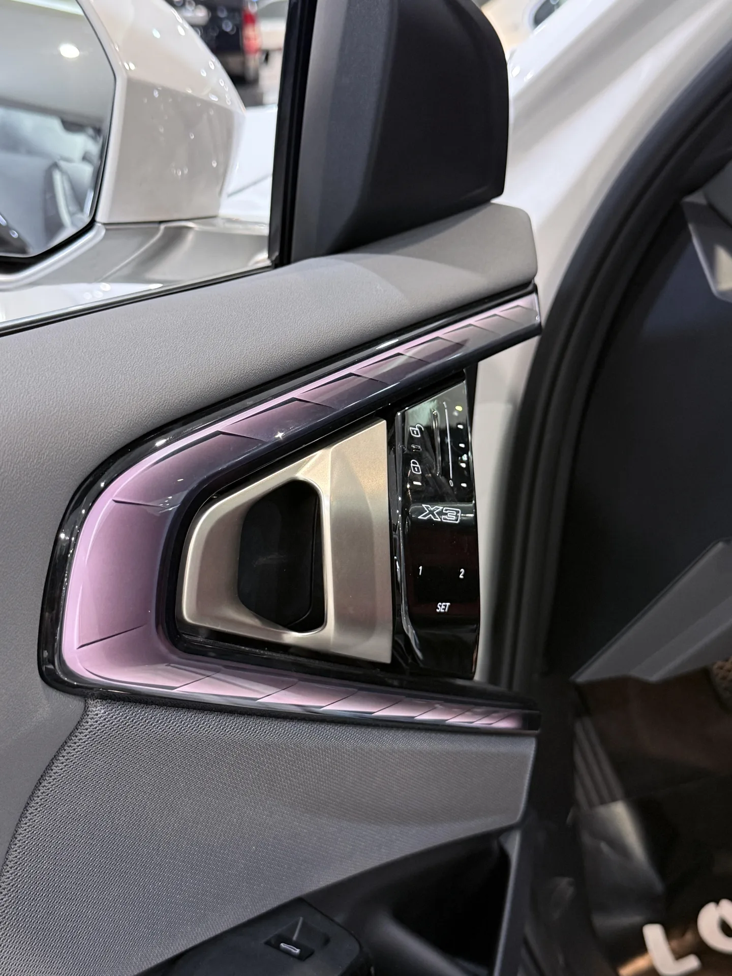ب ام و  X3 5
