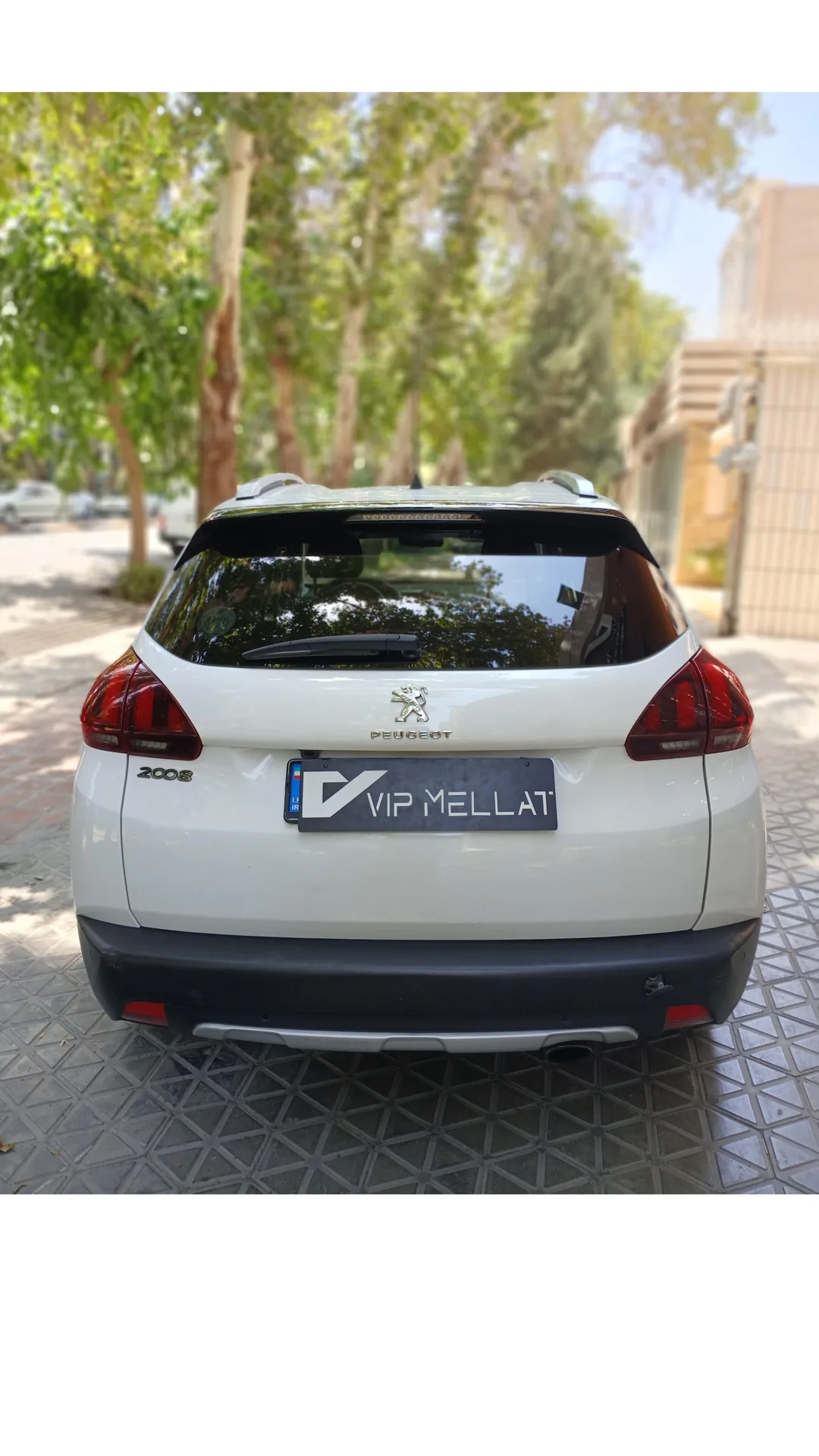 پژو  2008 4
