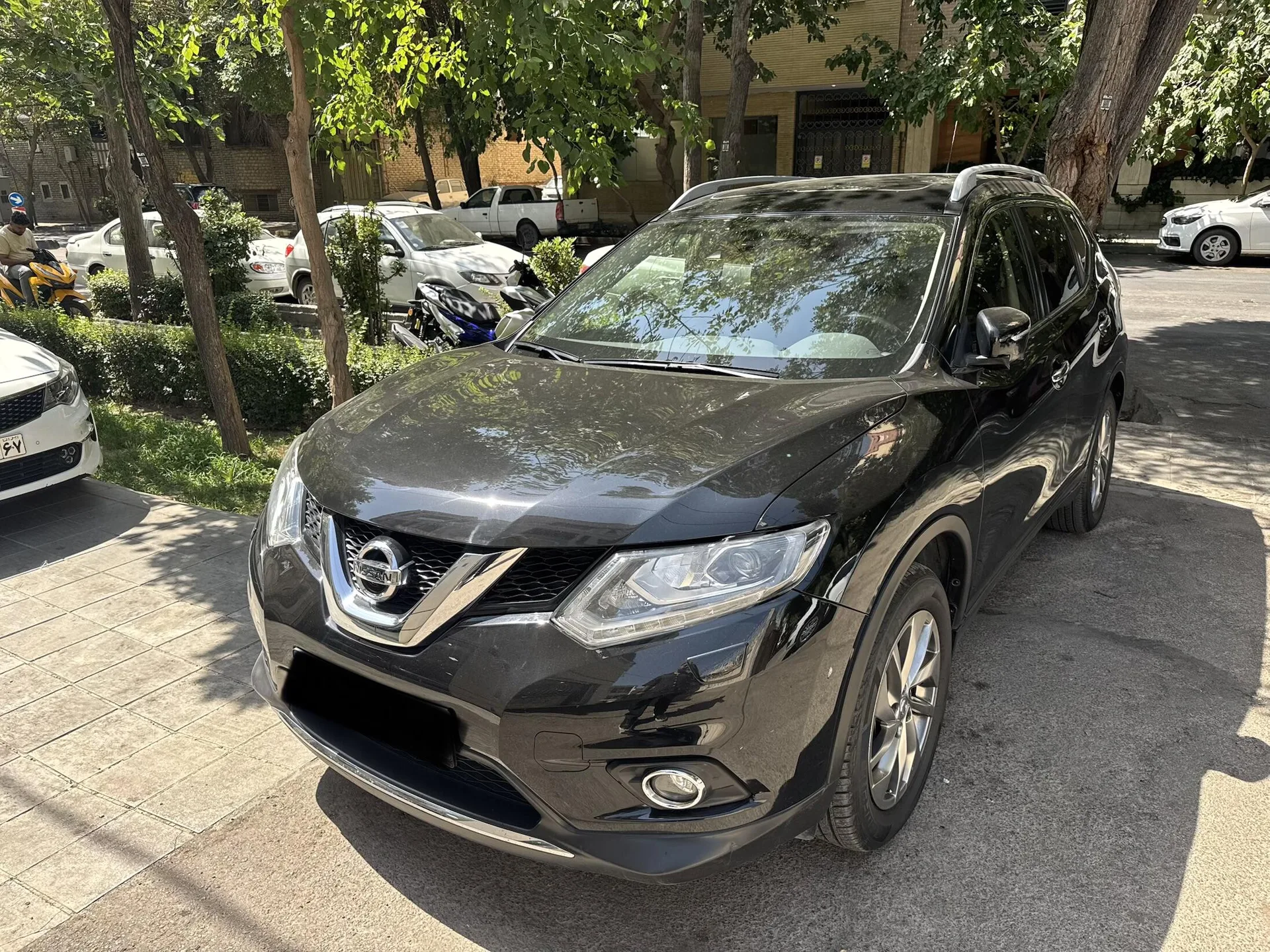 نیسان  ایکس تریل 2
